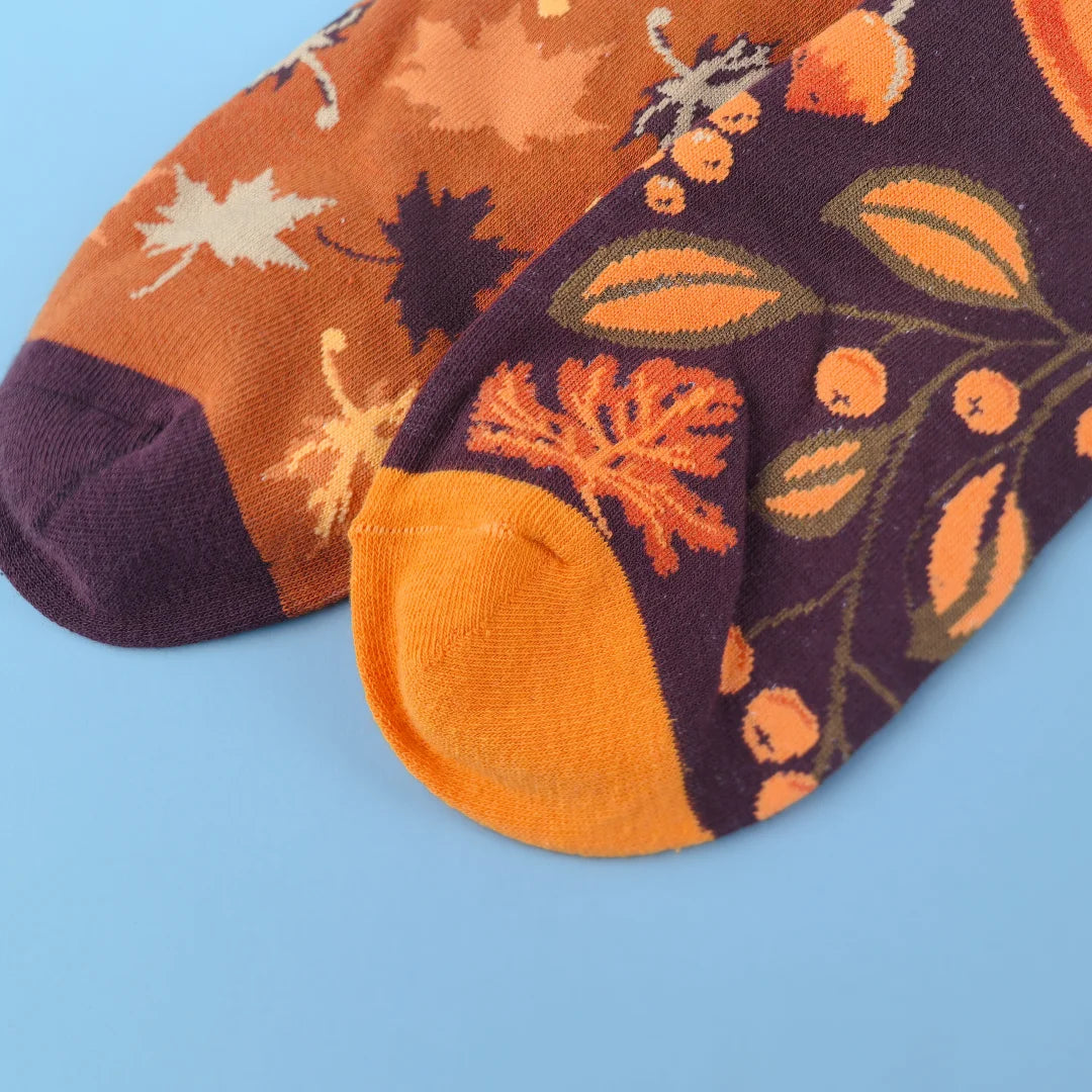 Cotton Blend Squirrel Pattern Mid Calf Unisex Socks