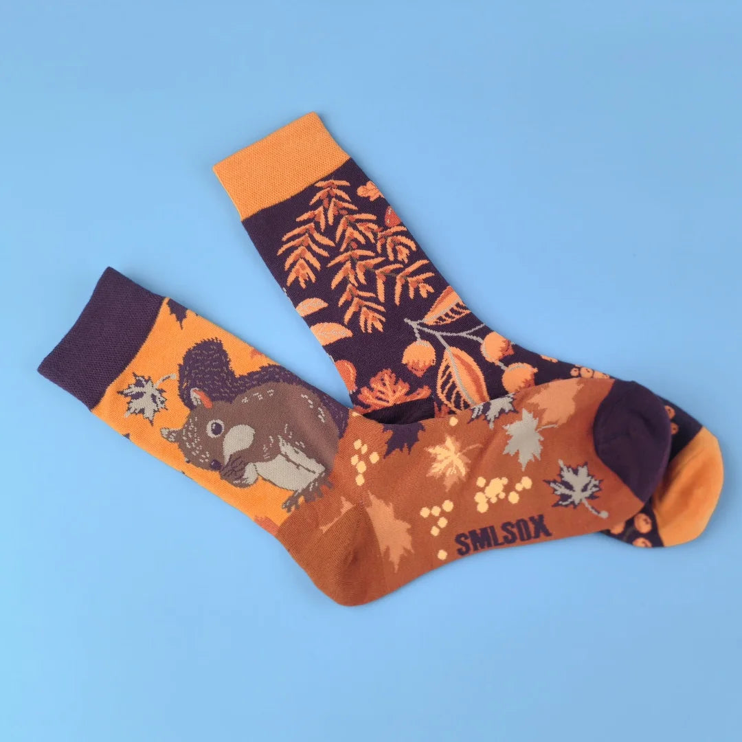 Cotton Blend Squirrel Pattern Mid Calf Unisex Socks - 3