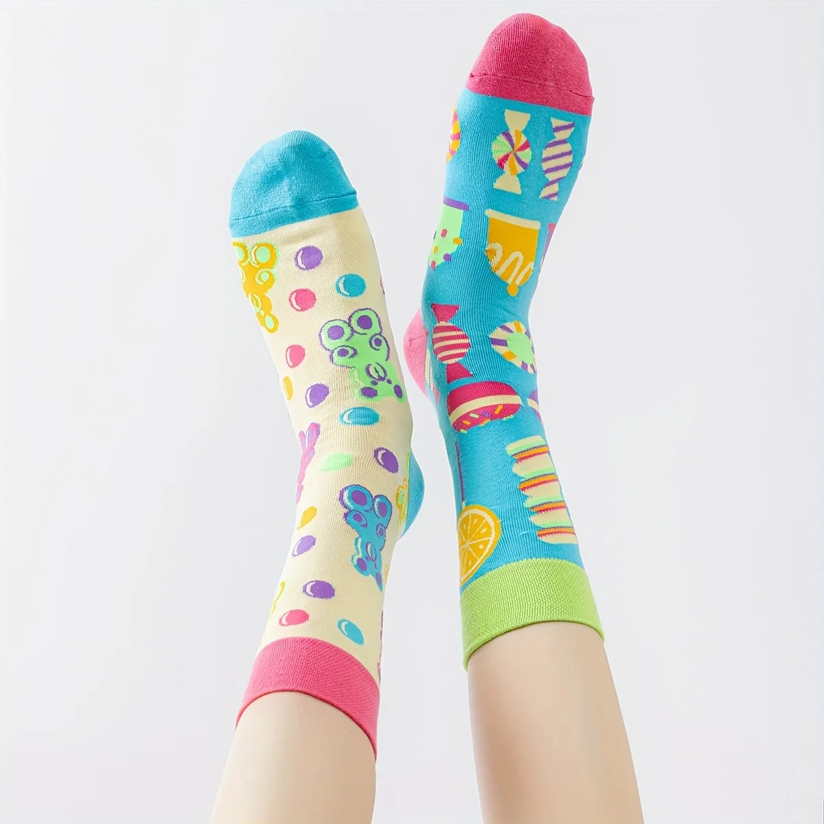 Cotton Blend Mid Calf Candy Print Casual Socks - 5