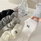 Polyester Blend Butterfly Pattern Casual Mid Length Socks 5 Pack