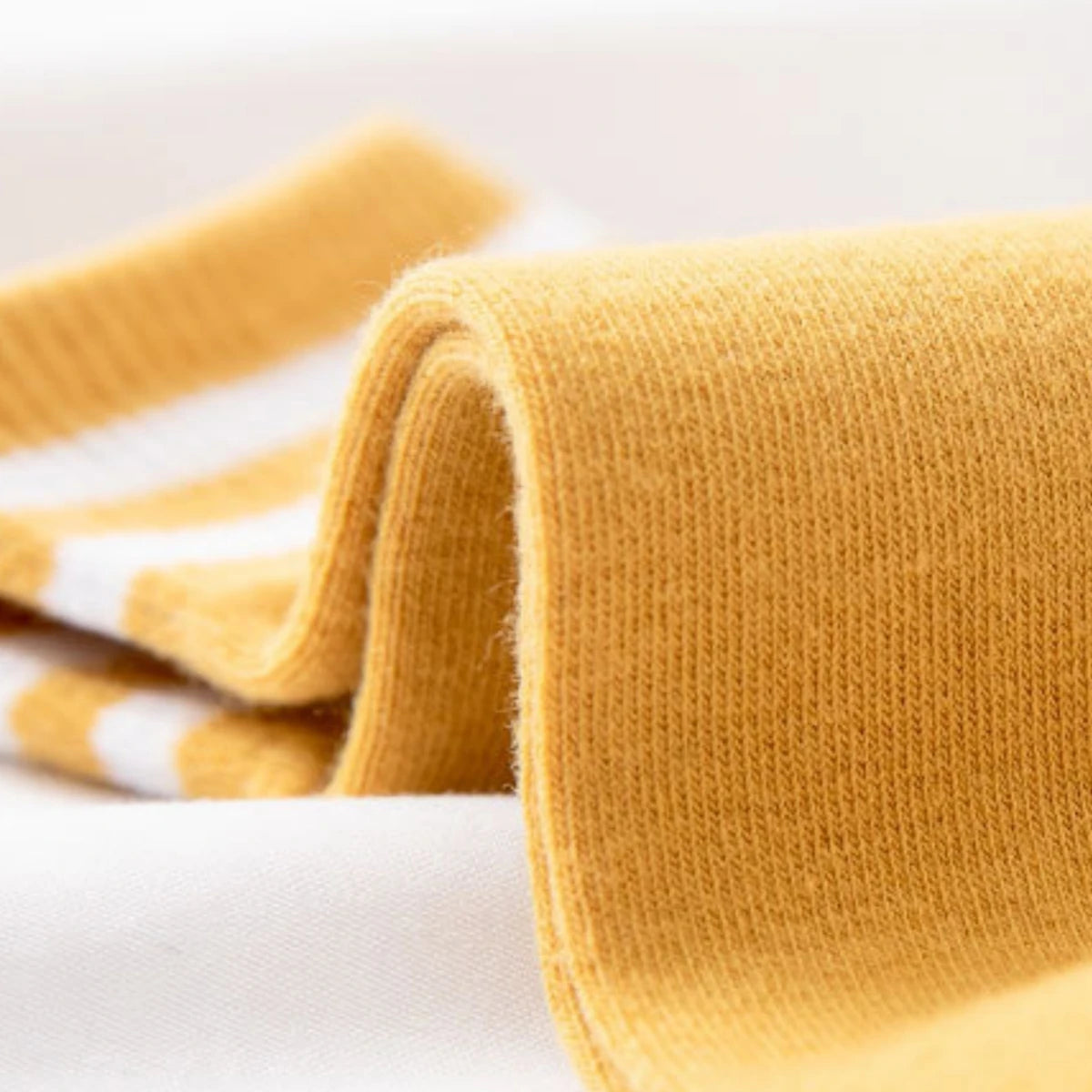 Polyester Elastane Striped Crew Socks