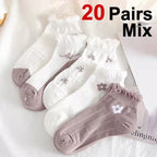 Polyester Blend Floral Pattern Casual Low Tube Socks