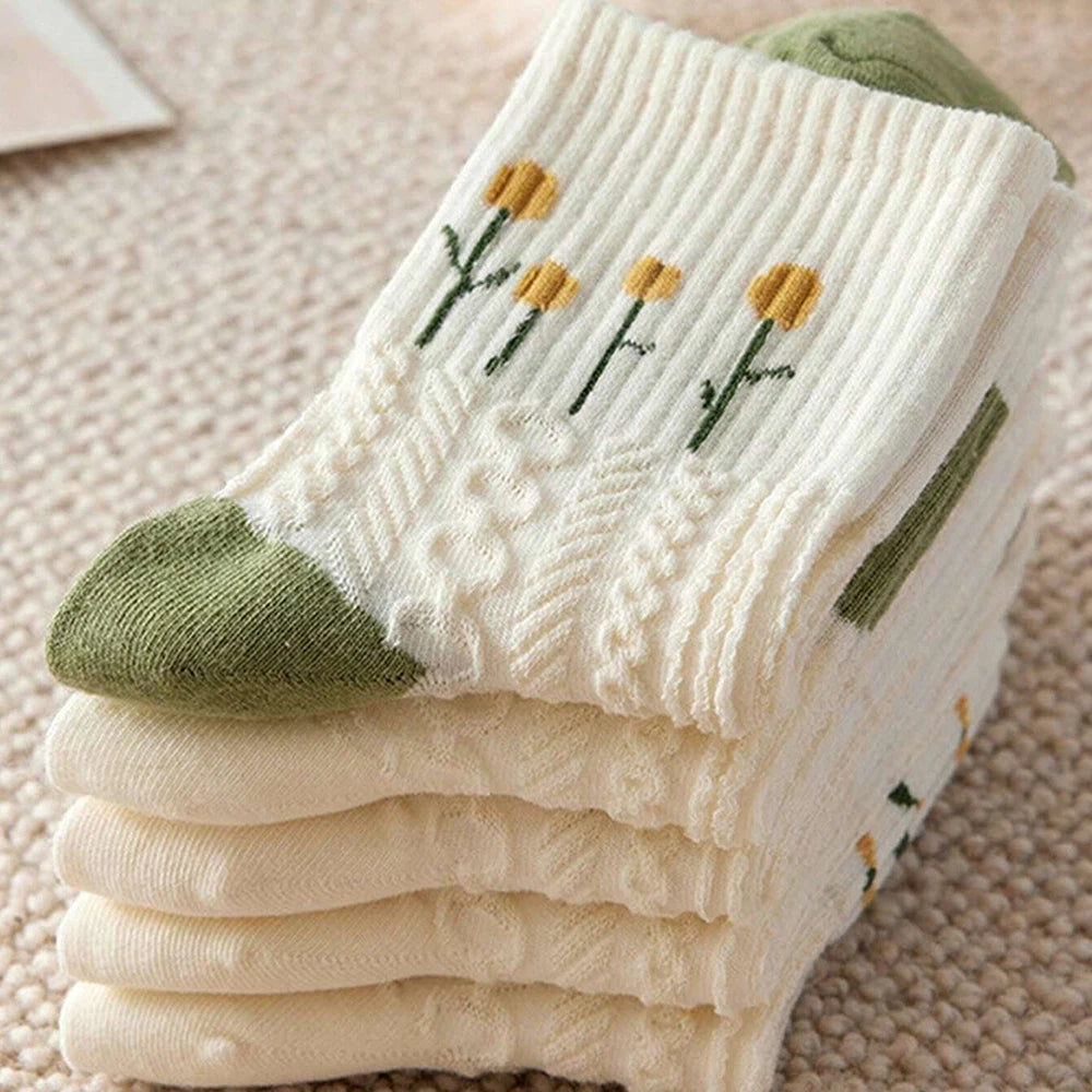 10 Pairs Floral Print Polyester Casual Mid Tube Socks
