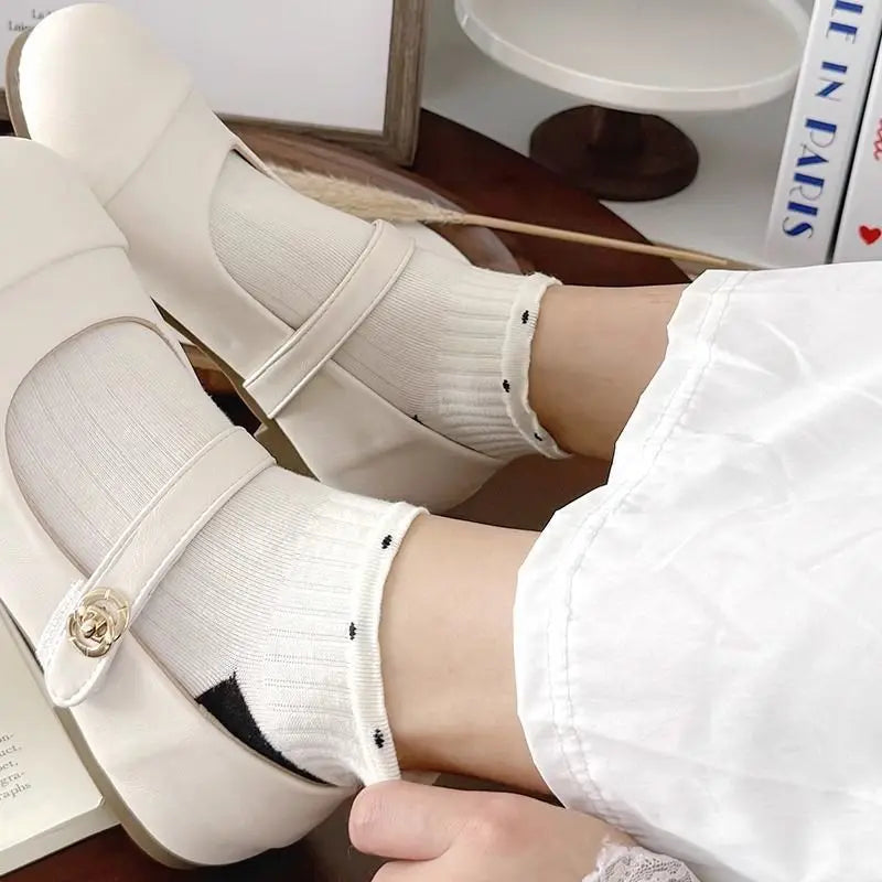 Polyester Elastane Blend Butterfly Print Women Casual Socks