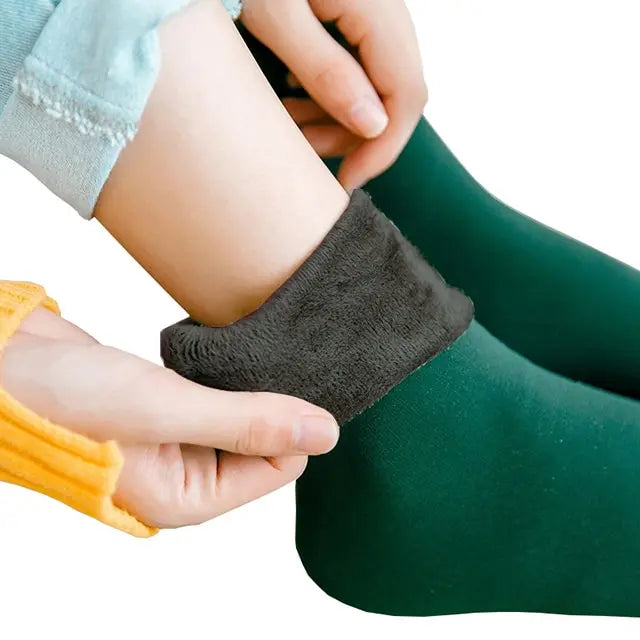 Thick Velvet Fleece Lined Winter Socks for Women - 31