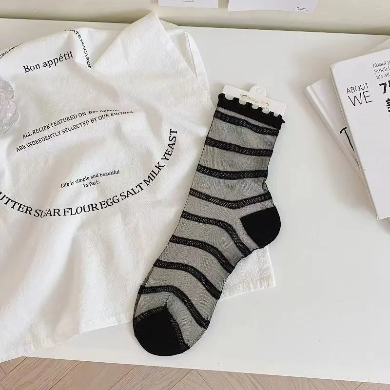 Polyester Mesh Heart Pattern Breathable Womens Socks