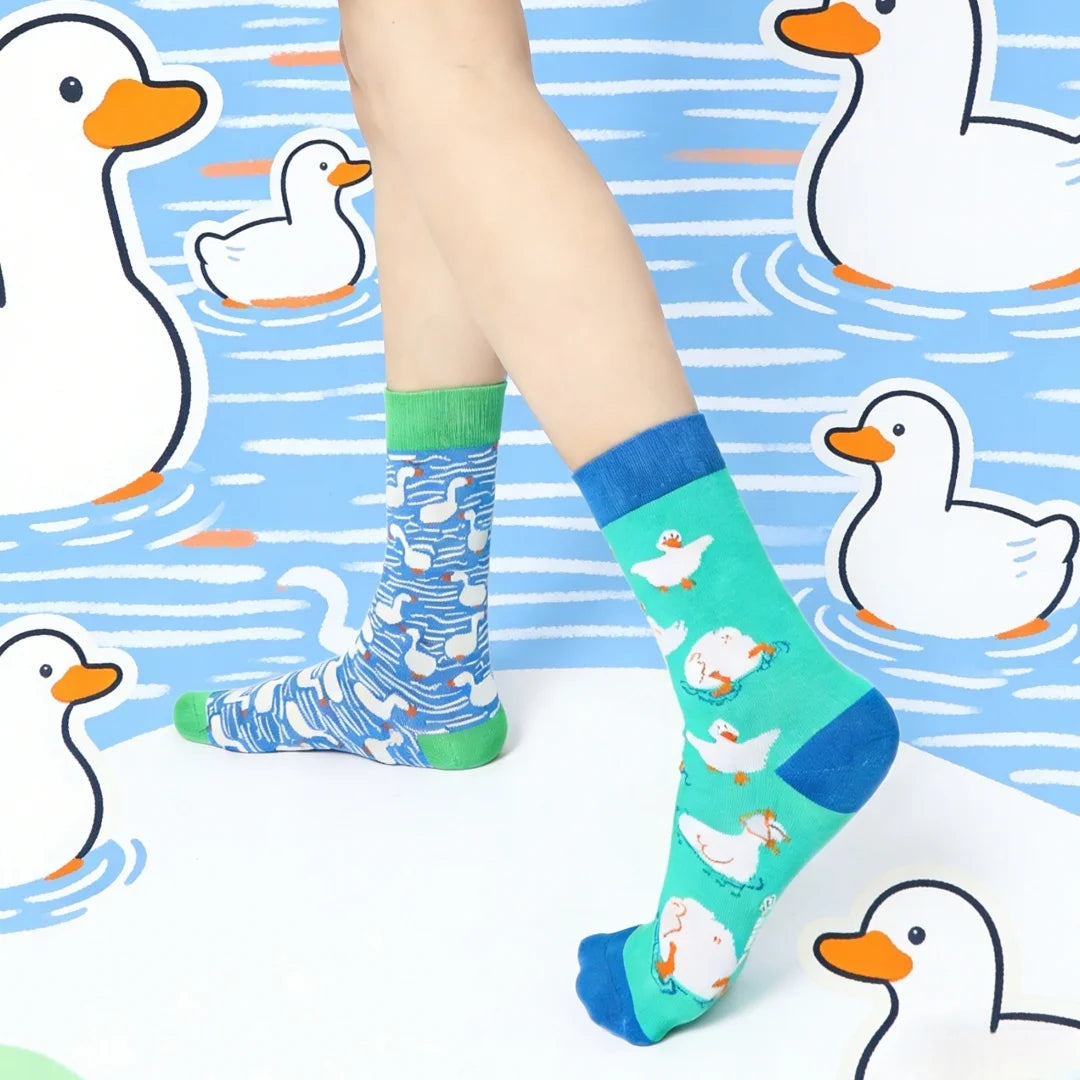 Cotton Blend Mid Calf Duck Pattern Casual Socks