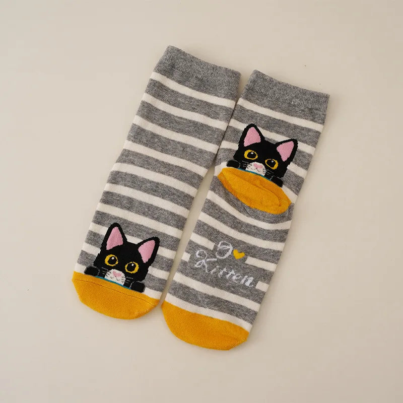 Cotton Blend Cat Pattern Casual Crew Socks for Women