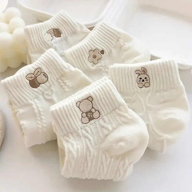 Polyester Elastane Cartoon Print Low Tube Casual Ankle Socks