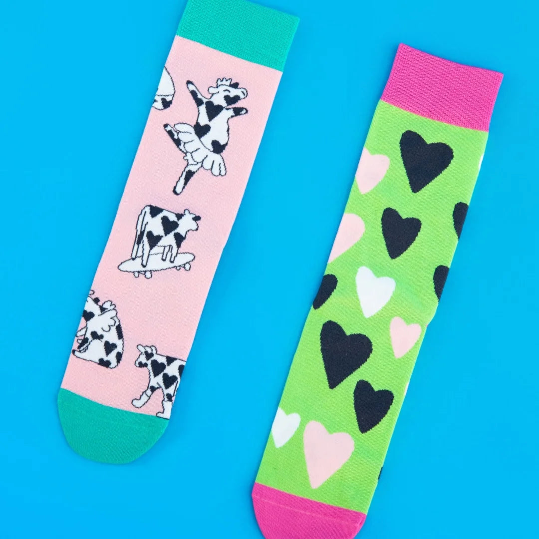 Cotton Blend Dancing Cow Print Casual Socks