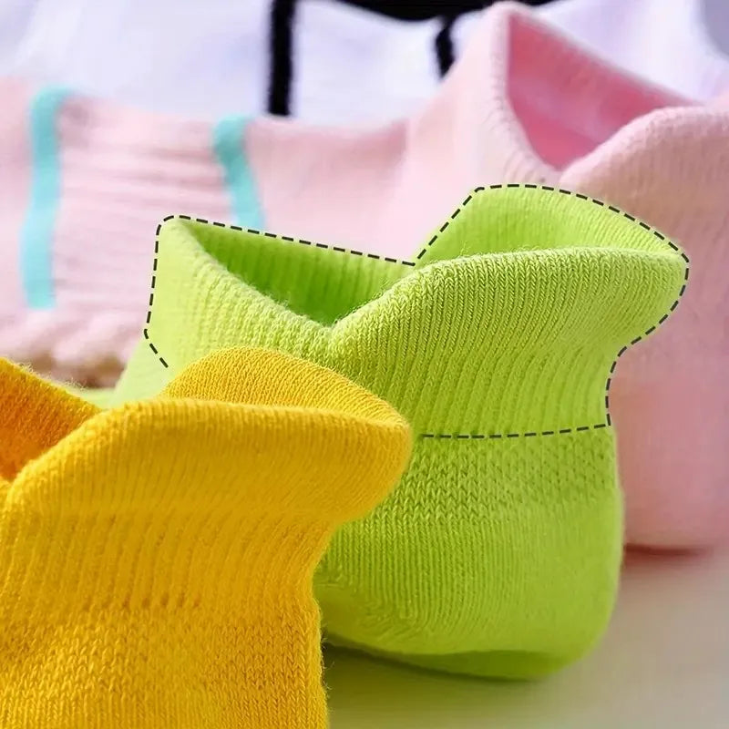 Polyester Elastane Striped Low Cut Sports Ankle Socks - 6
