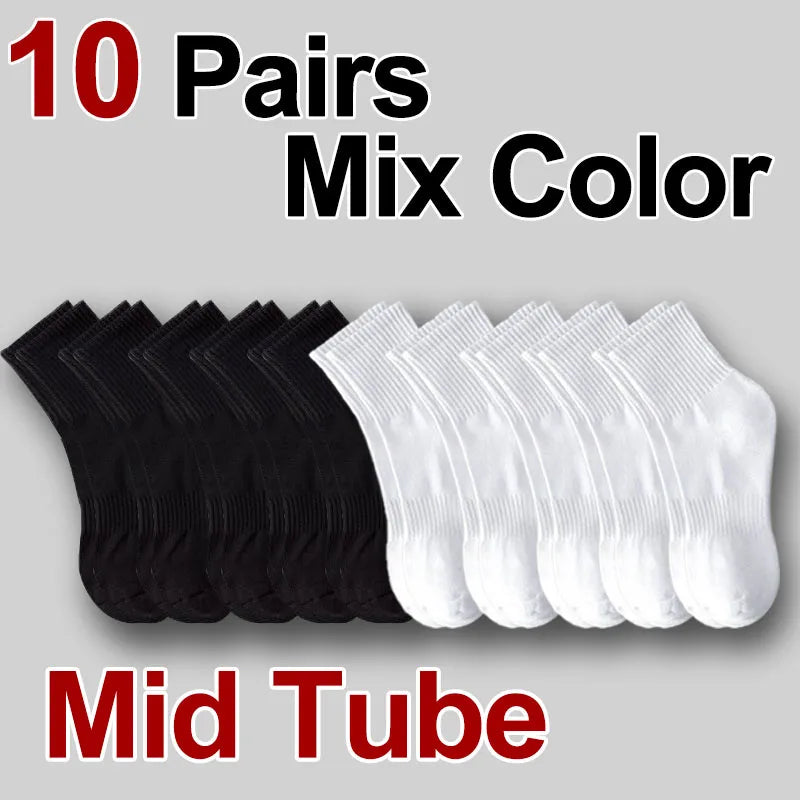 Polyester Blend Crew Socks Breathable Athletic Footwear