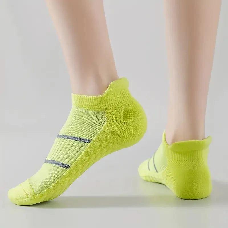 Polyester Elastane Striped Low Cut Sports Ankle Socks