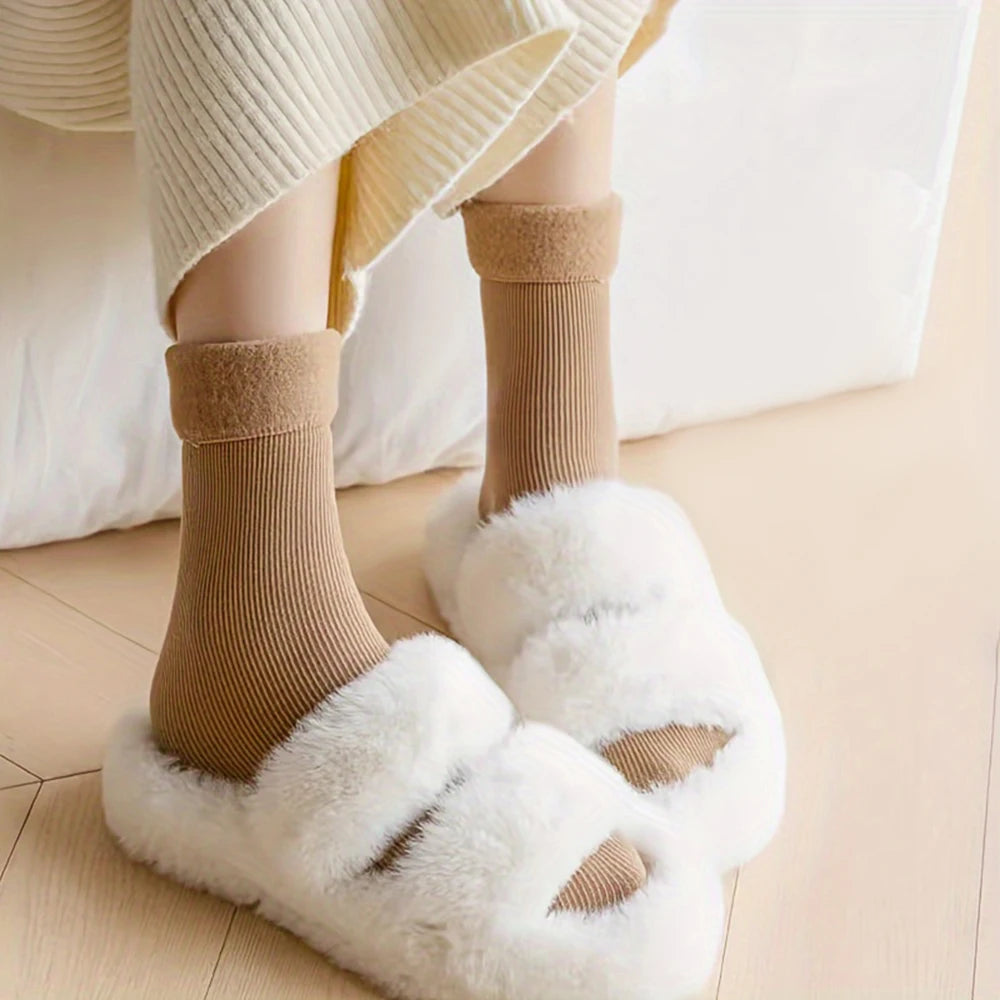 Thickened Thermal Women Socks Polyester Spandex Blend - 4