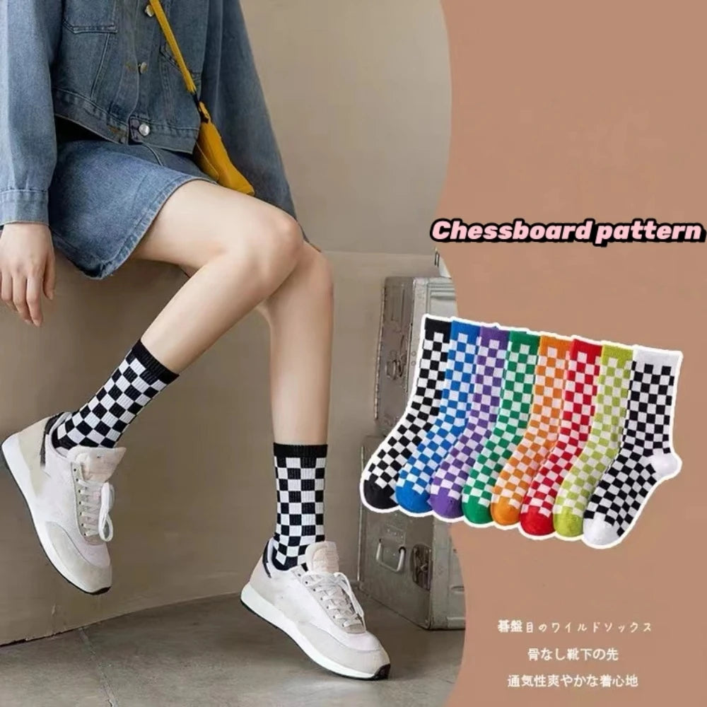 Cotton Blend Plaid Pattern Mid Tube Unisex Socks