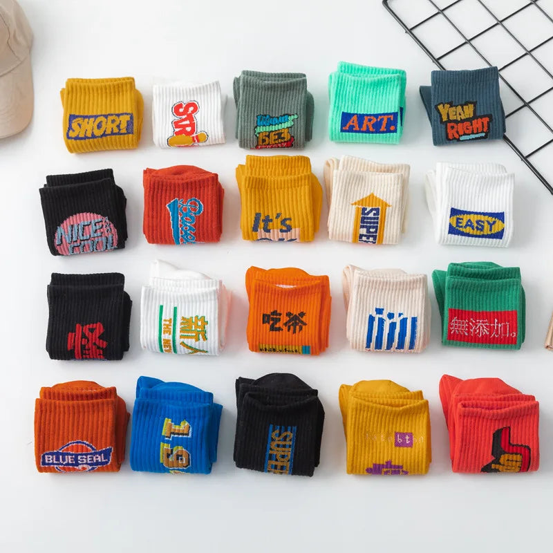 Cotton Blend Letter Printed Mid Tube Casual Crew Socks