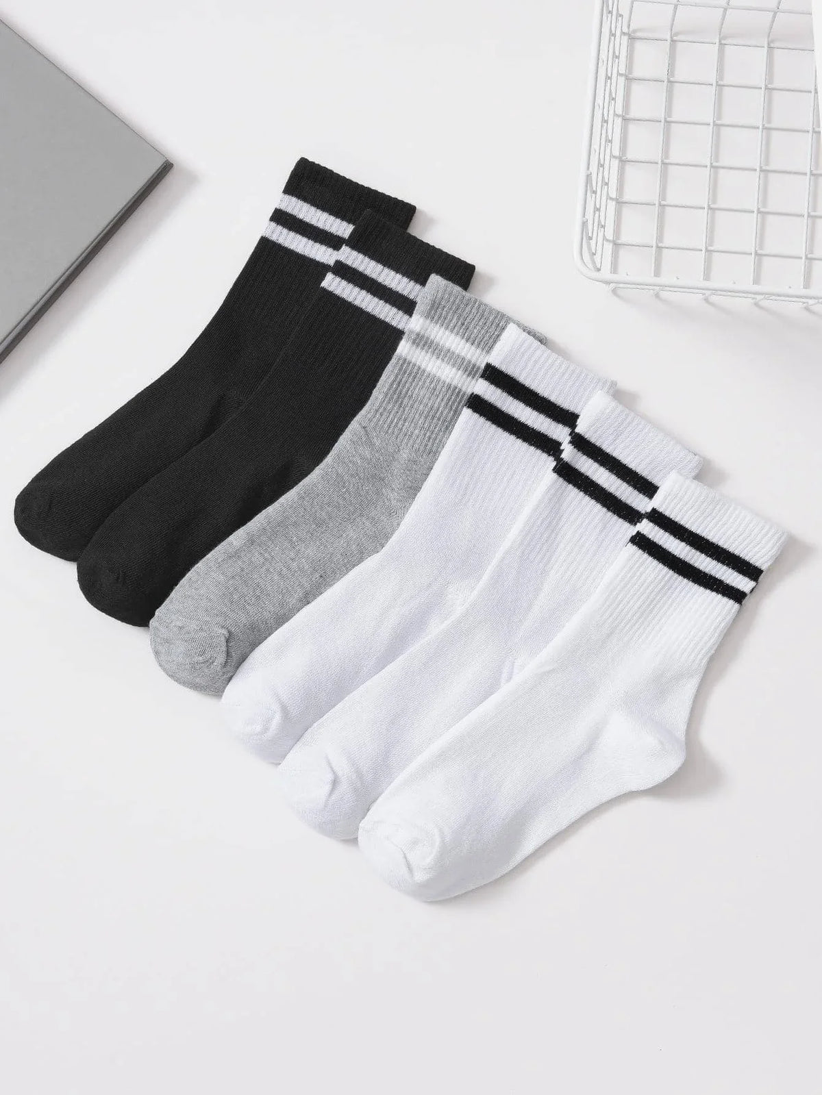Polyester Spandex Blend Casual Dress Socks
