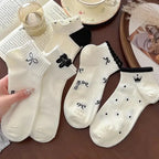 Polyester Elastane Blend Butterfly Print Women Casual Socks