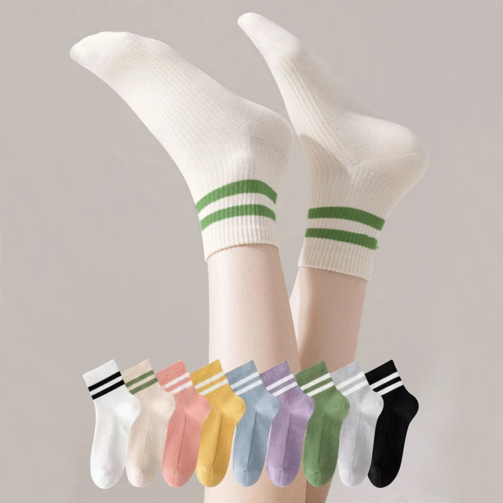 9 Pairs Women Polyester Elastane Striped Casual Middle Tube Socks
