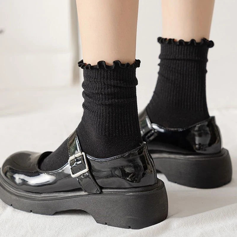 Polyester Elastane Ruffle Trim Mid Tube Socks for Women