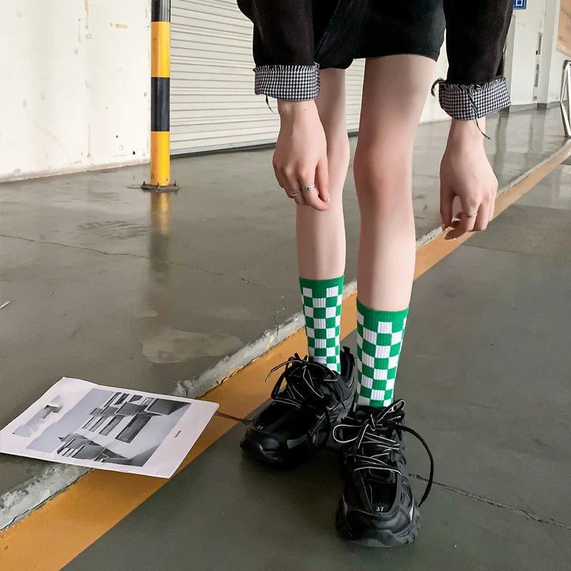 Cotton Blend Plaid Pattern Mid Tube Unisex Socks
