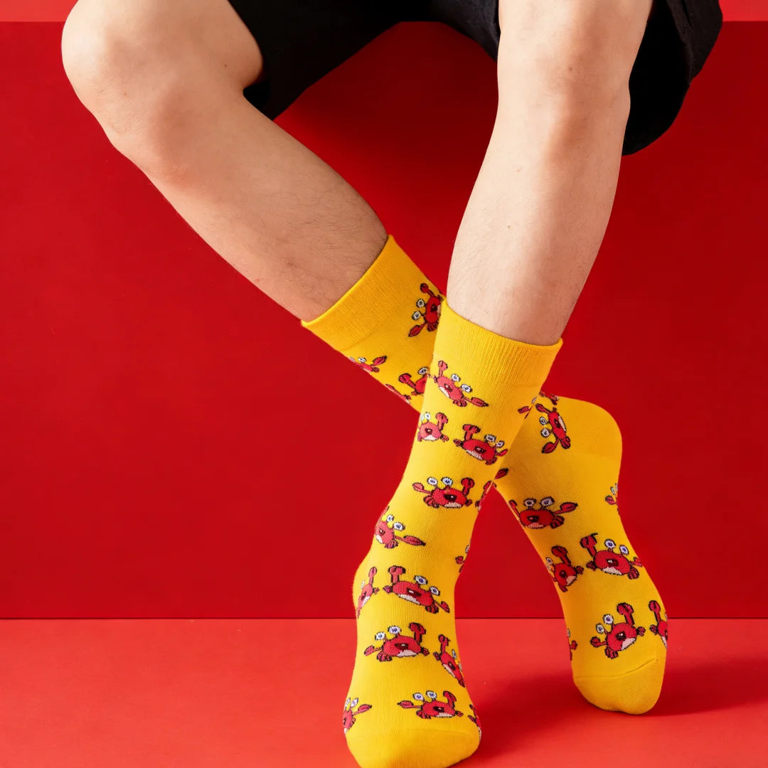 Yellow Cotton Blend Crab Pattern Casual Crew Socks - 2