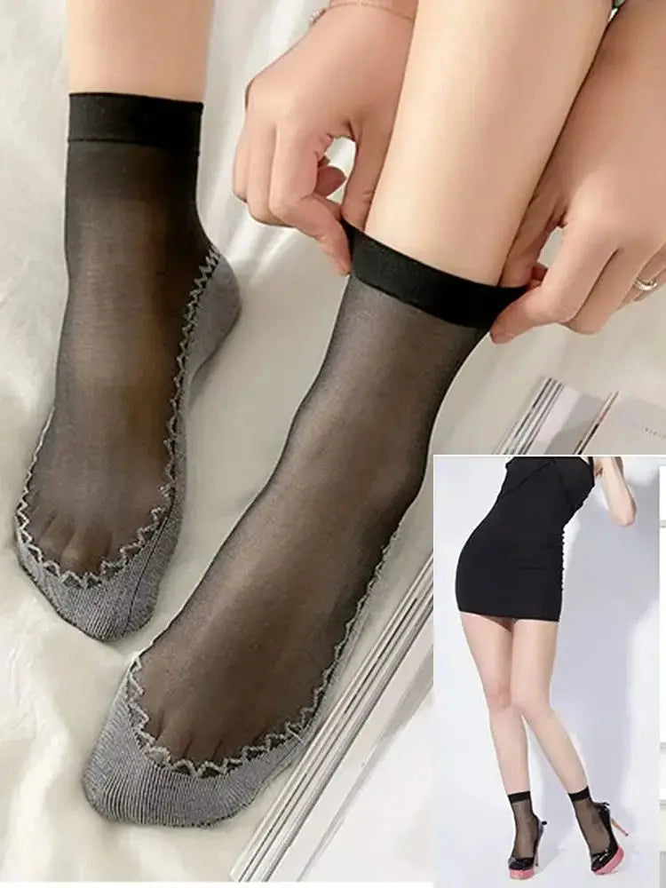 Womens Polyester Nylon Anti Slip Casual Socks