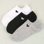Polyester Elastane Low Cut No Show Heart Pattern Socks