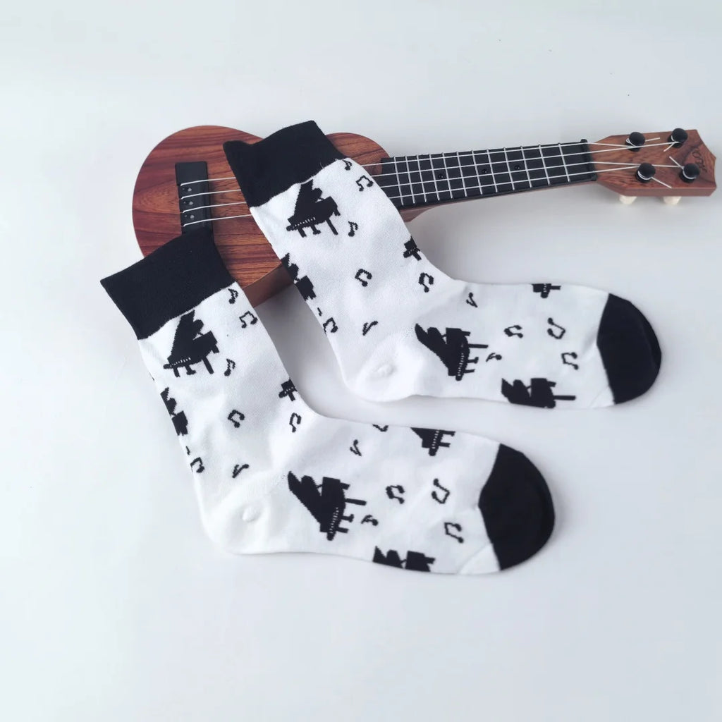 Cotton Blend Mid Calf Music Print Casual Socks