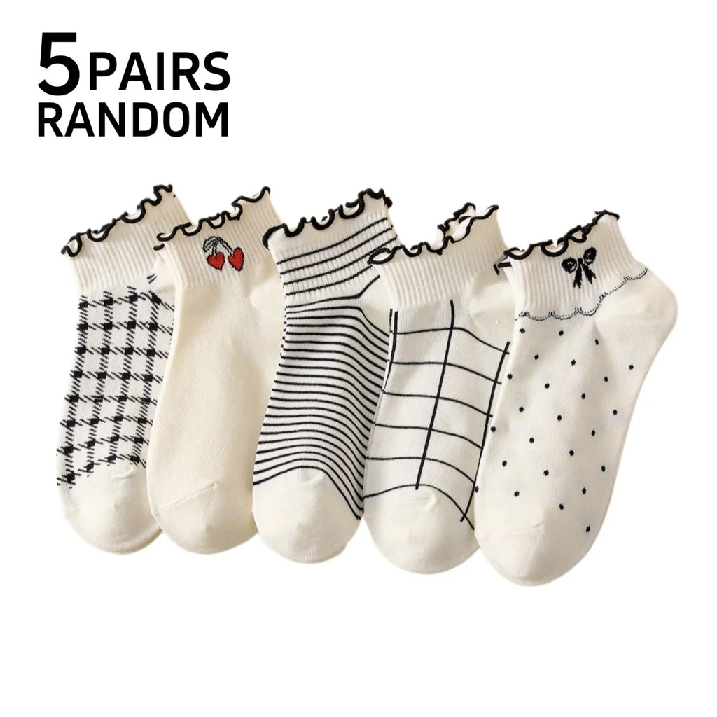 Polyester Elastane Ruffled Ankle Socks For Women