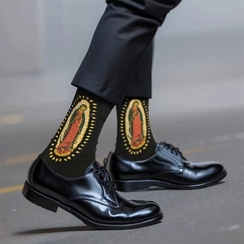 Polyester Elastane Portrait Print Mid Calf Casual Socks