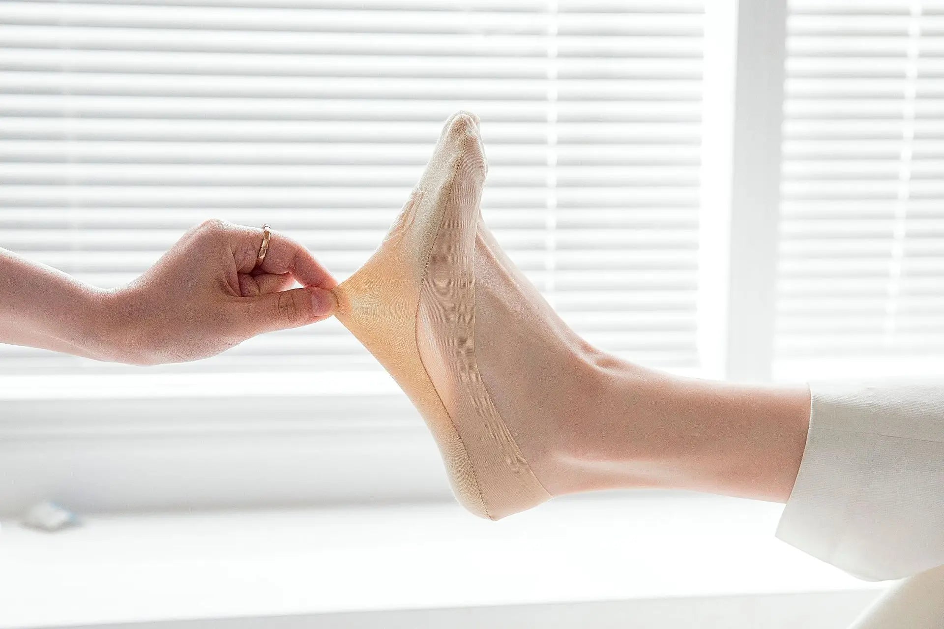 Invisible Polyester Women Boat Socks - 18