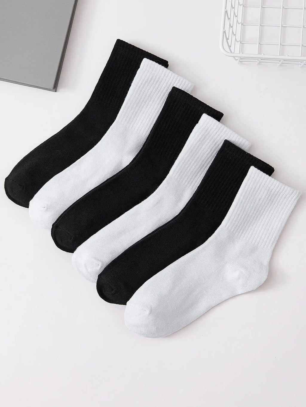 Polyester Spandex Blend Casual Dress Socks