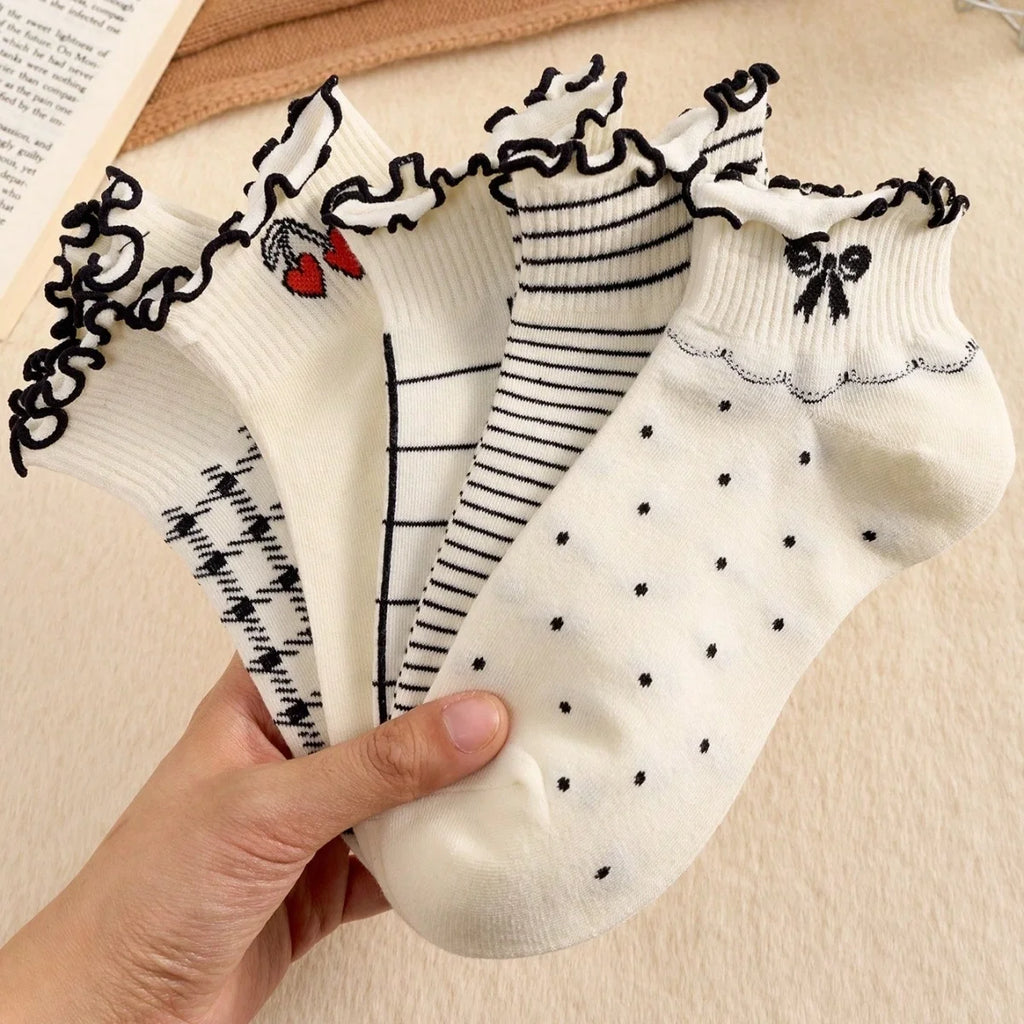 Polyester Elastane Ruffled Ankle Socks For Women