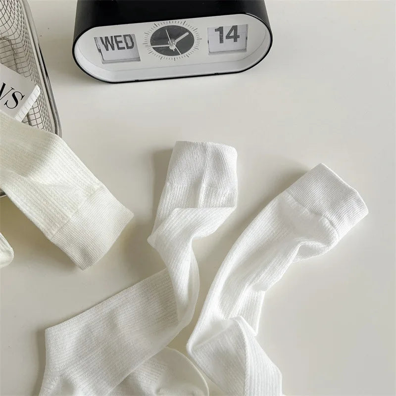 Cotton Blend Breathable Casual Socks For Women