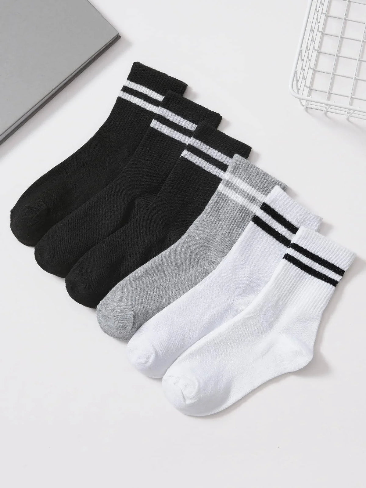 Polyester Spandex Blend Casual Dress Socks