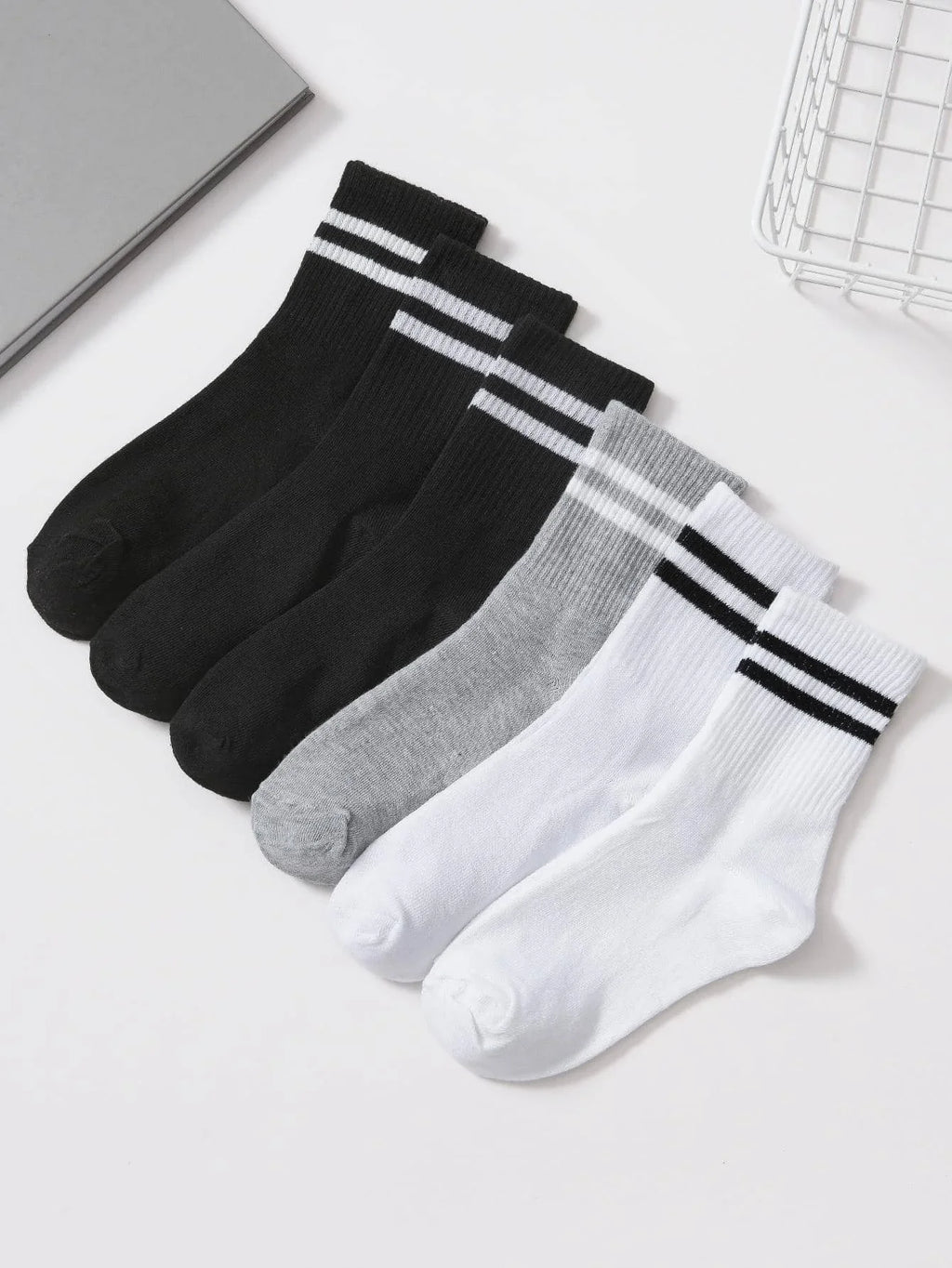 Polyester Elastane Mid Tube Casual Socks
