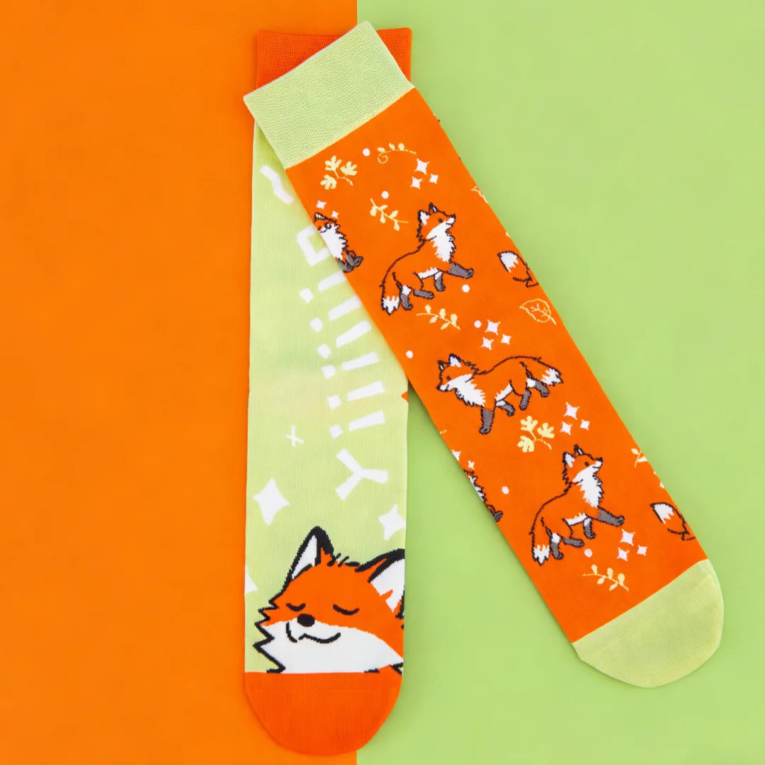 Cotton Blend Fox Pattern Casual Mid Tube Socks - 6