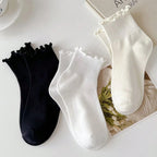 Polyester Elastane Ruffle Trim Mid Tube Crew Socks