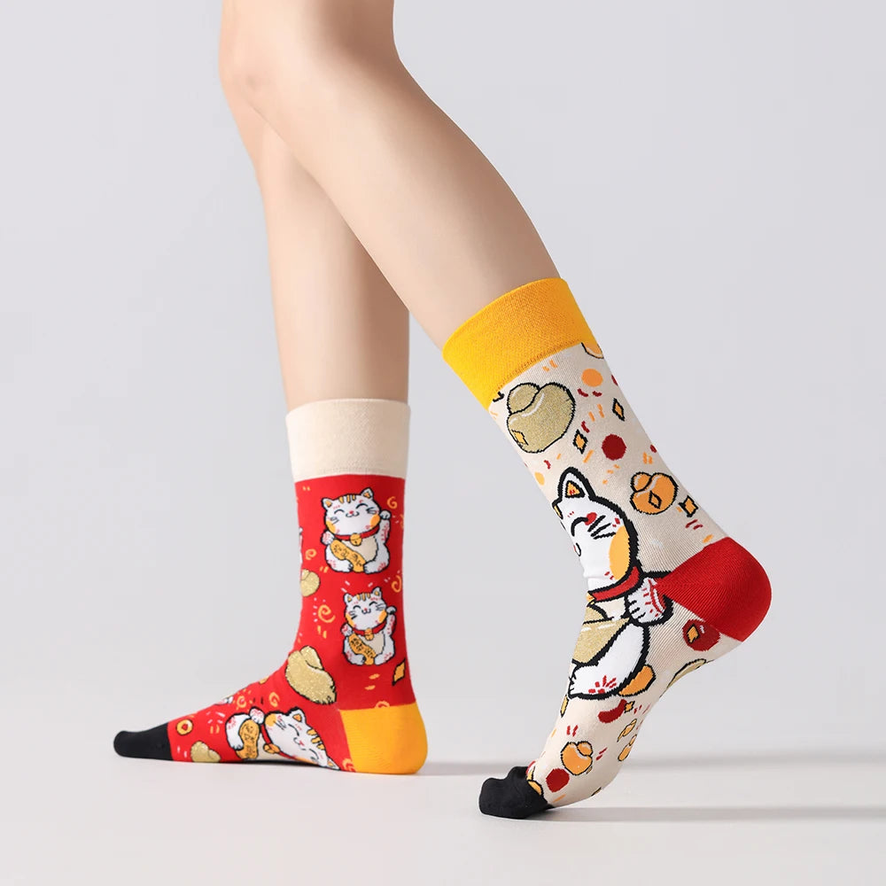Cotton Blend Mid Calf Lucky Cat Cartoon Socks