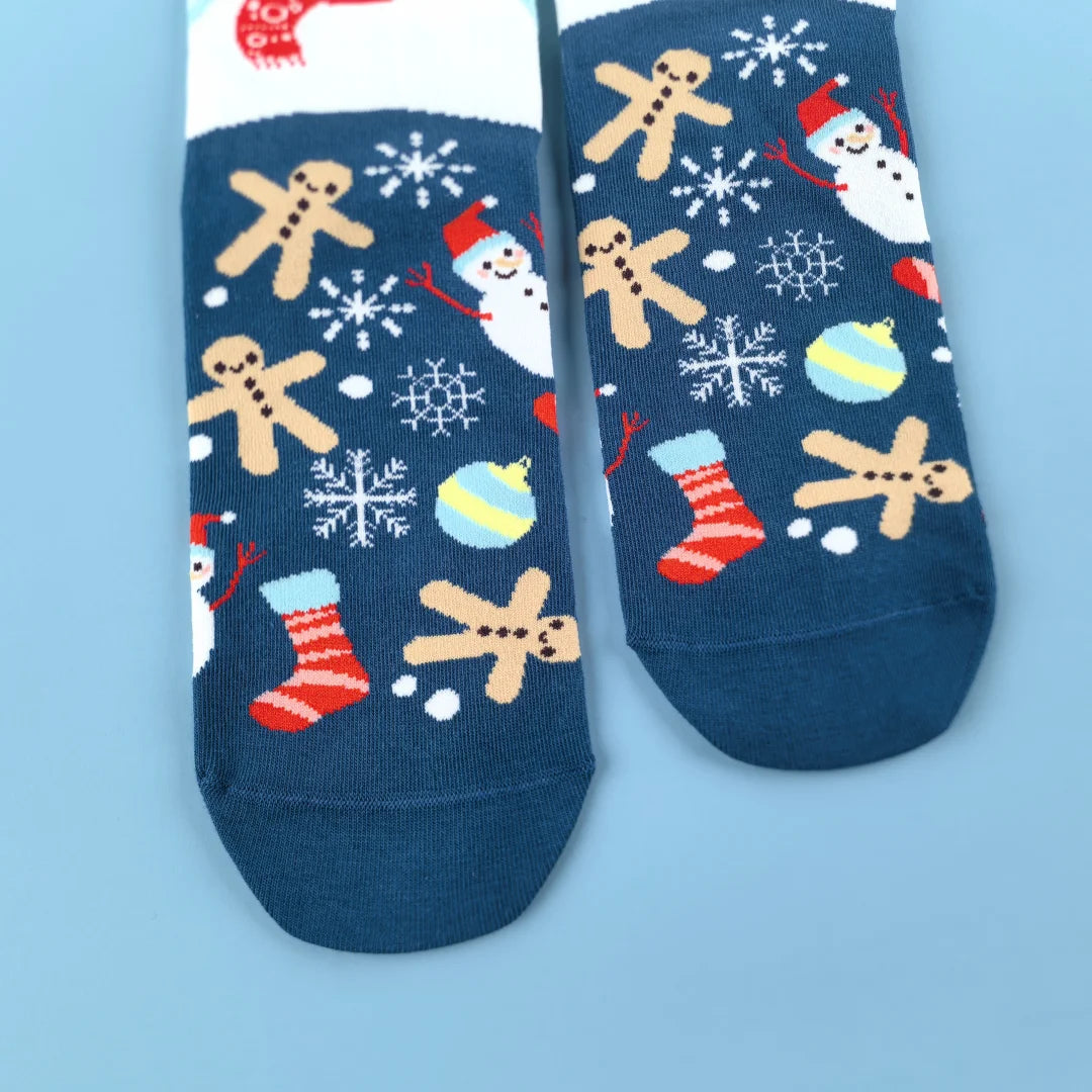 Cotton Blend Christmas Polar Bear Print Mid Calf Socks - 5