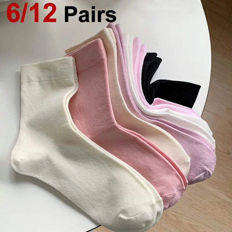 Polyester Blend Middle Tube Casual Socks