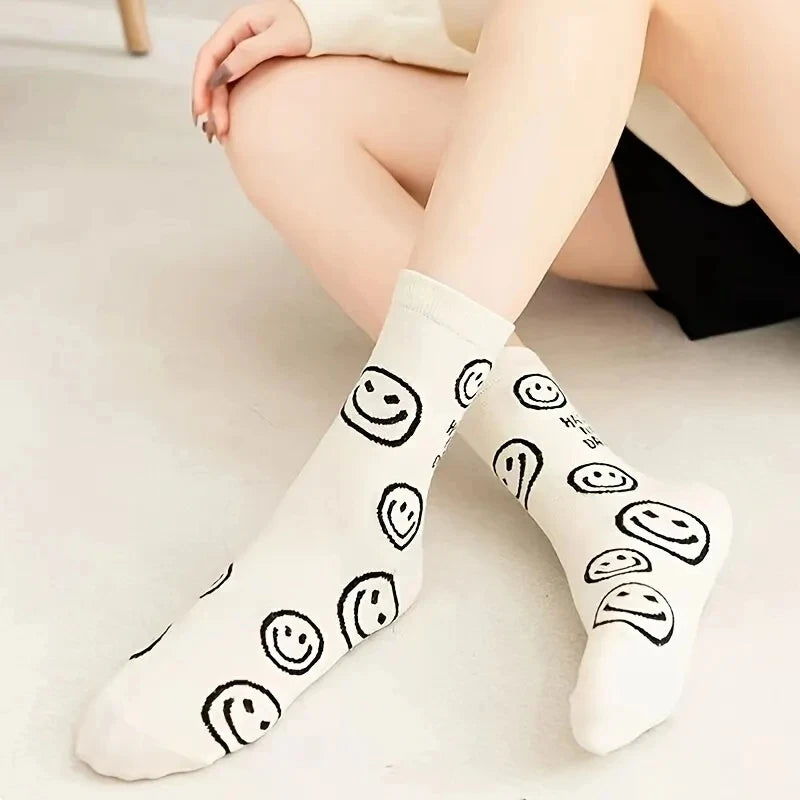 Polyester Elastane Blend Mid Tube Crew Socks for Women