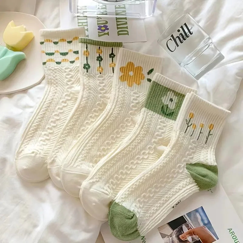 Polyester Blend Mid Tube Socks Women Casual Daily Wear