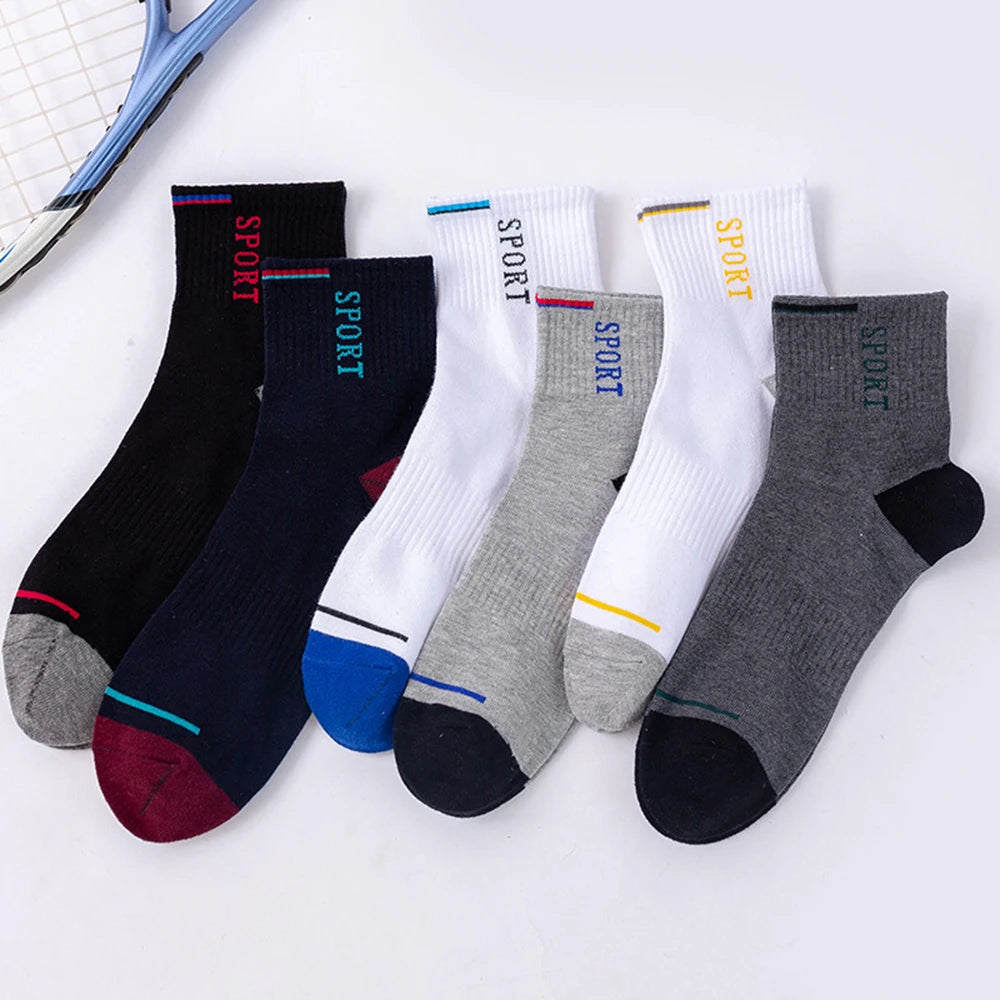 Polyester Elastane Blend Crew Socks Breathable Casual Footwear - 25