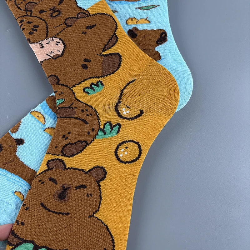 Cotton Blend Capybara Pattern Mid Tube Casual Socks