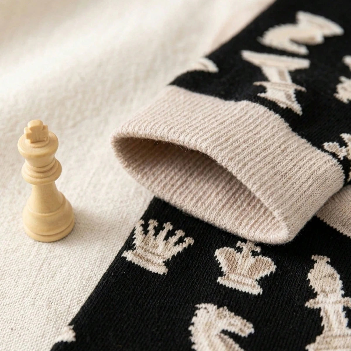 Unisex Polyester Elastane Chess Pattern Crew Socks - 4
