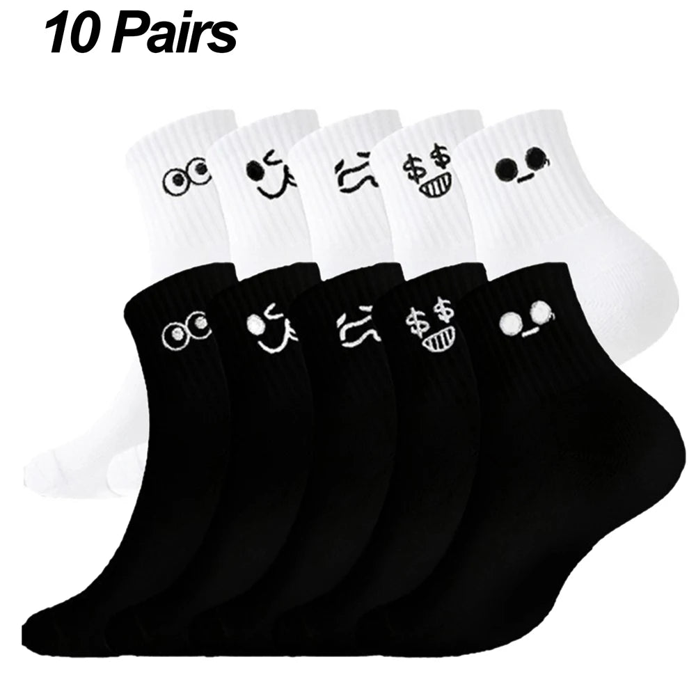 Polyester Blend Cartoon Pattern Mid Tube Socks - 17