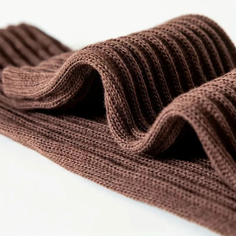 Polyester Elastane Knitted Calf Socks