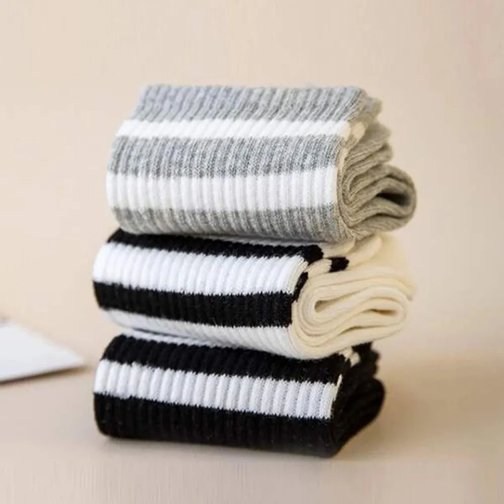 Polyester Elastane Mid Tube Casual Socks - 6